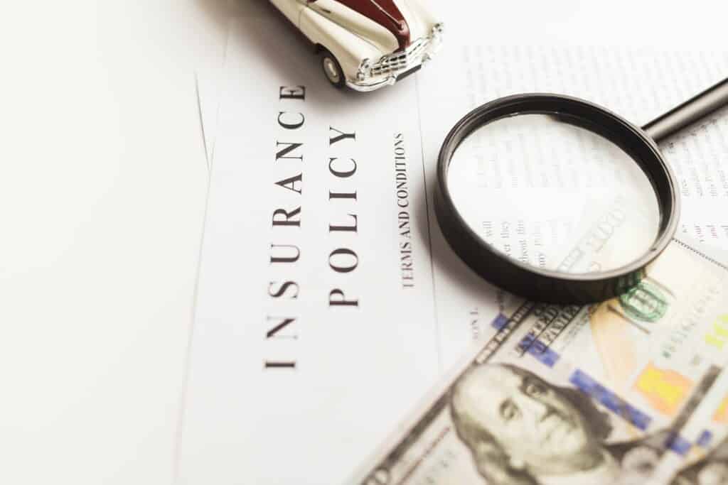 Abogados de Auto Sin Segiuro o Ampliamente Cubiertos en Chicago